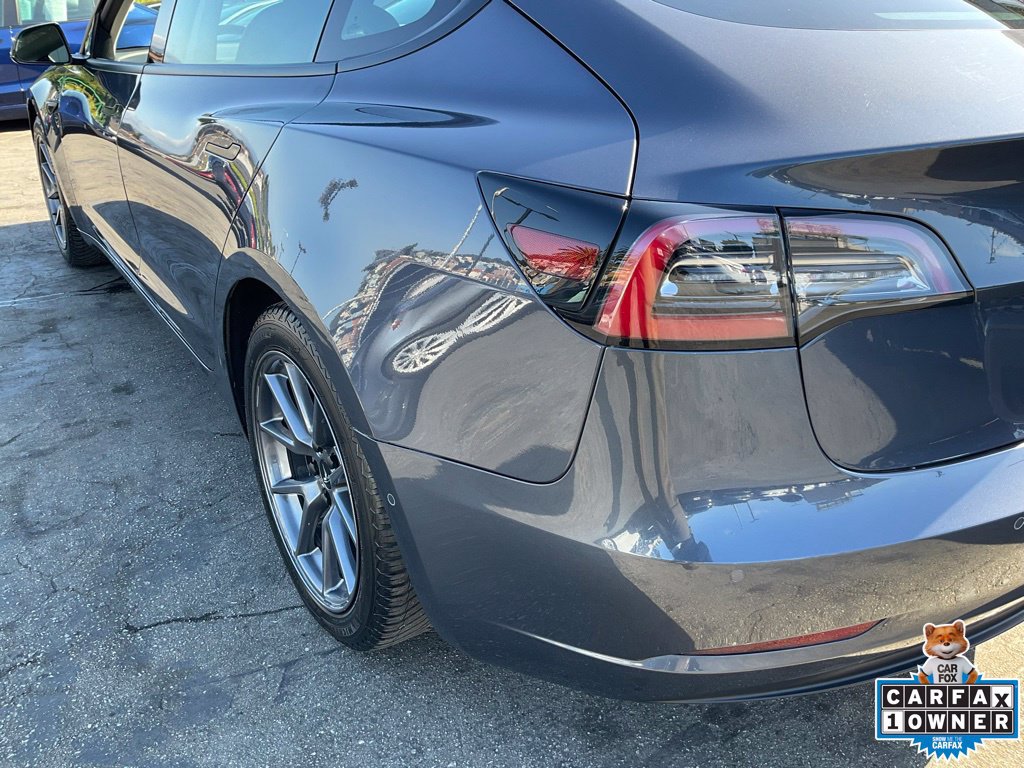 Used 2022 Tesla Model 3 Long Range AWD/4WD image 92