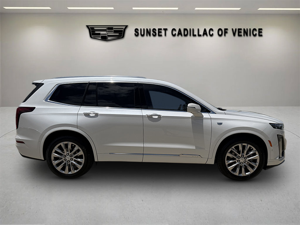 Certified 2023 Cadillac XT6 Premium Luxury w/ Platinum Package FWD image 2