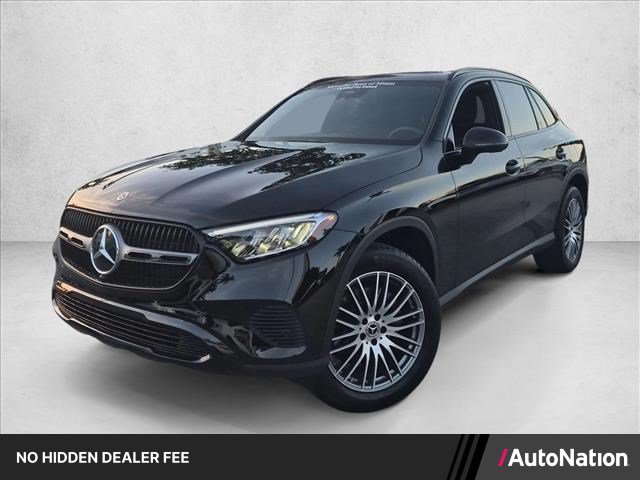 Certified 2026 Mercedes-Benz GLC 300 image 1