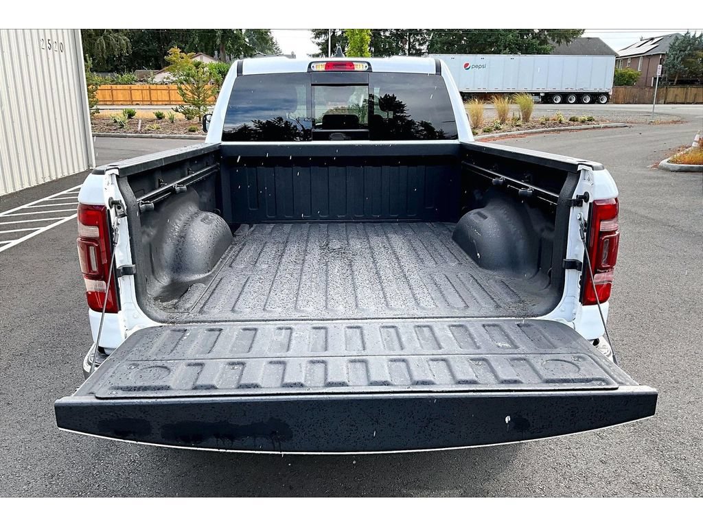 Used 2021 RAM 1500 Laramie AWD/4WD image 34