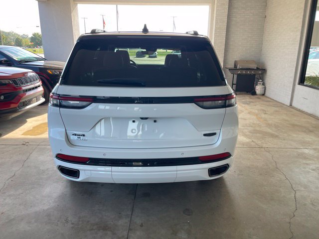 Used 2025 Jeep Grand Cherokee Summit w/ Obsidian Package AWD/4WD image 7