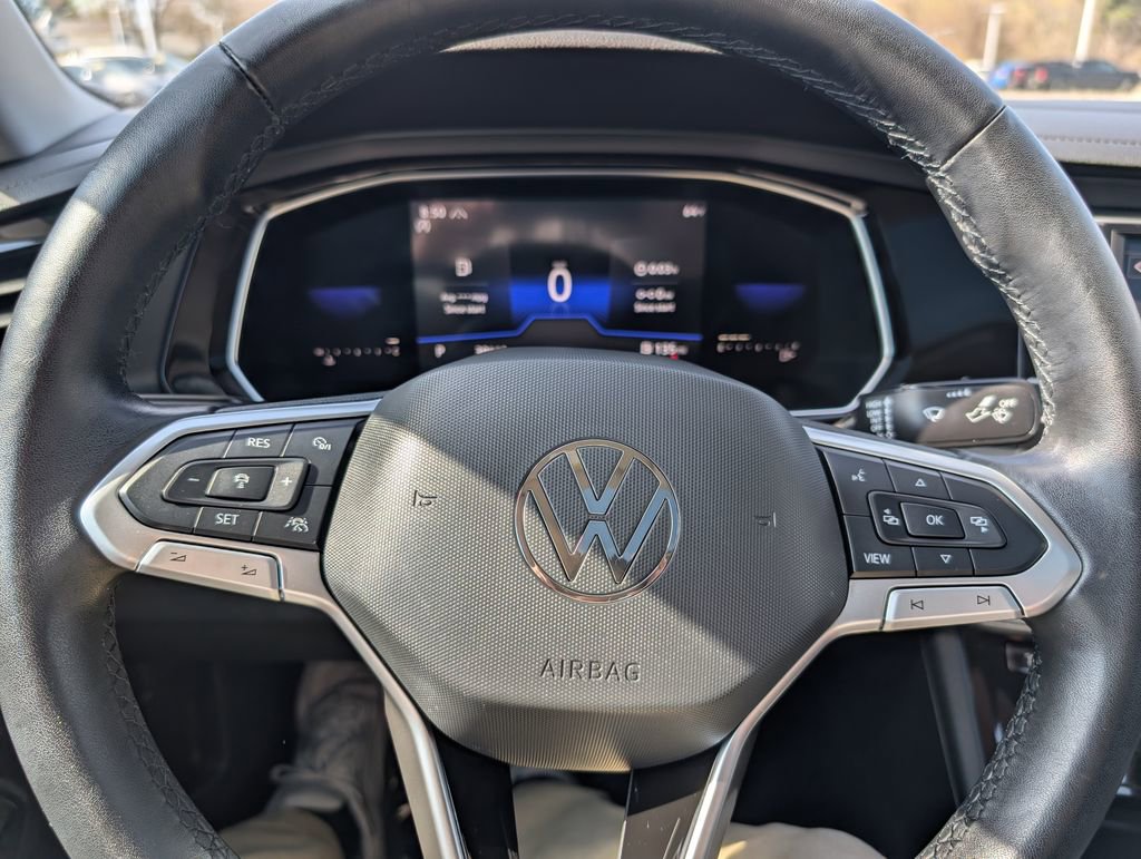Used 2022 Volkswagen Jetta SE FWD image 24