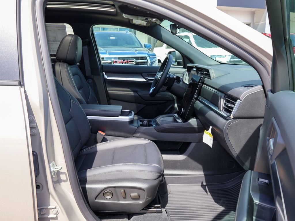 New 2026 GMC Terrain Elevation w/ Elevation Premium Package image 33