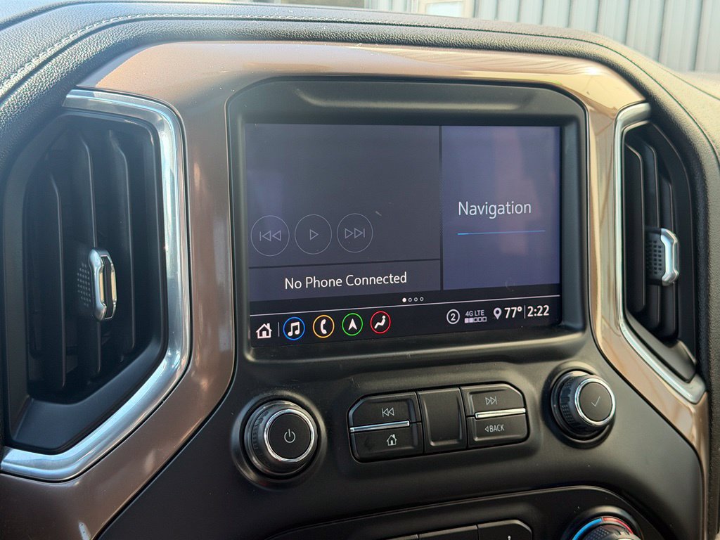 Used 2020 Chevrolet Silverado 3500 High Country w/ Technology Package AWD/4WD image 14