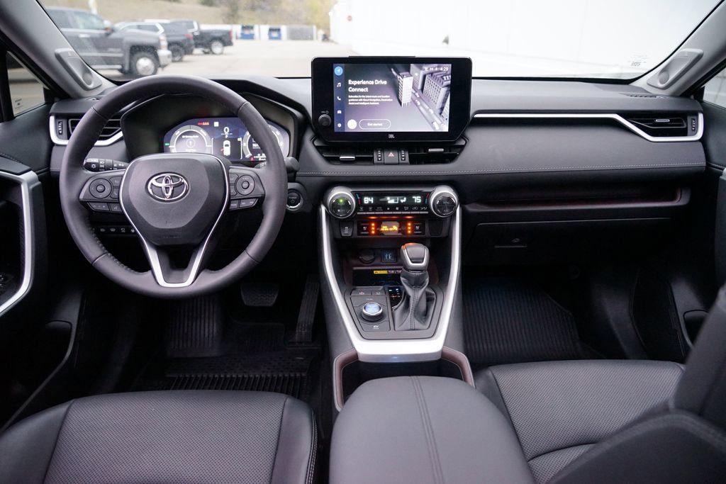 Used 2023 Toyota RAV4 Limited image 27