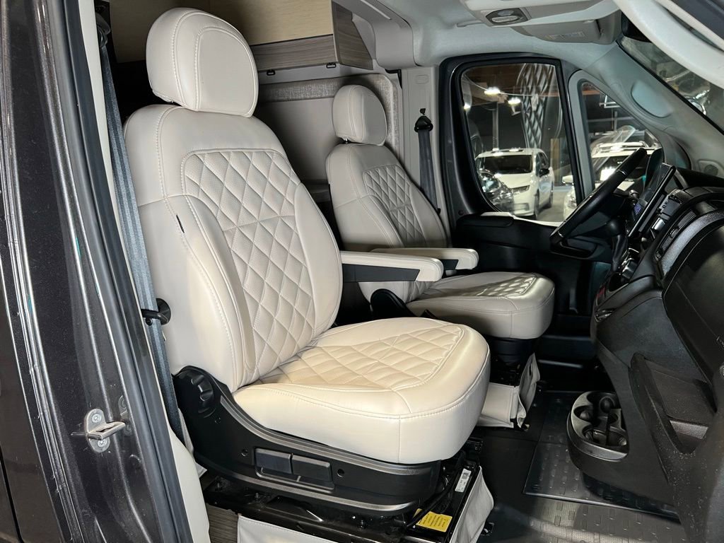 Used 2021 RAM ProMaster 3500 w/ Convenience Group FWD image 17