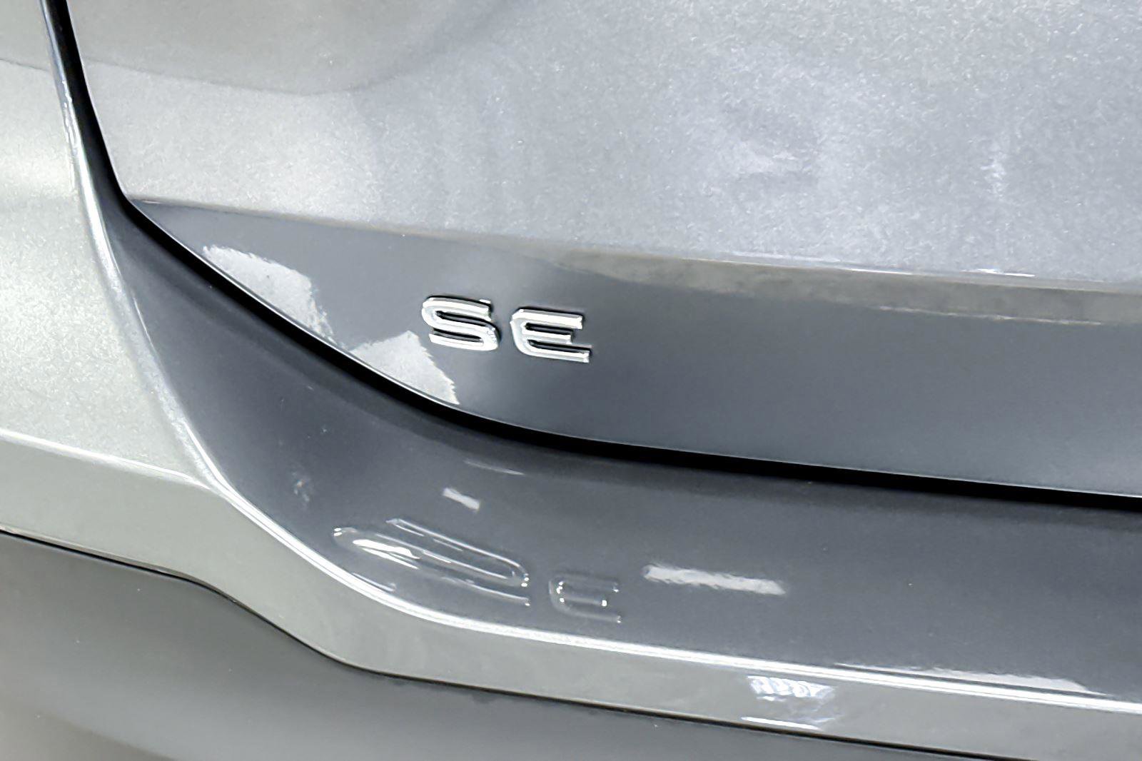 New 2026 Volkswagen Tiguan SE image 25