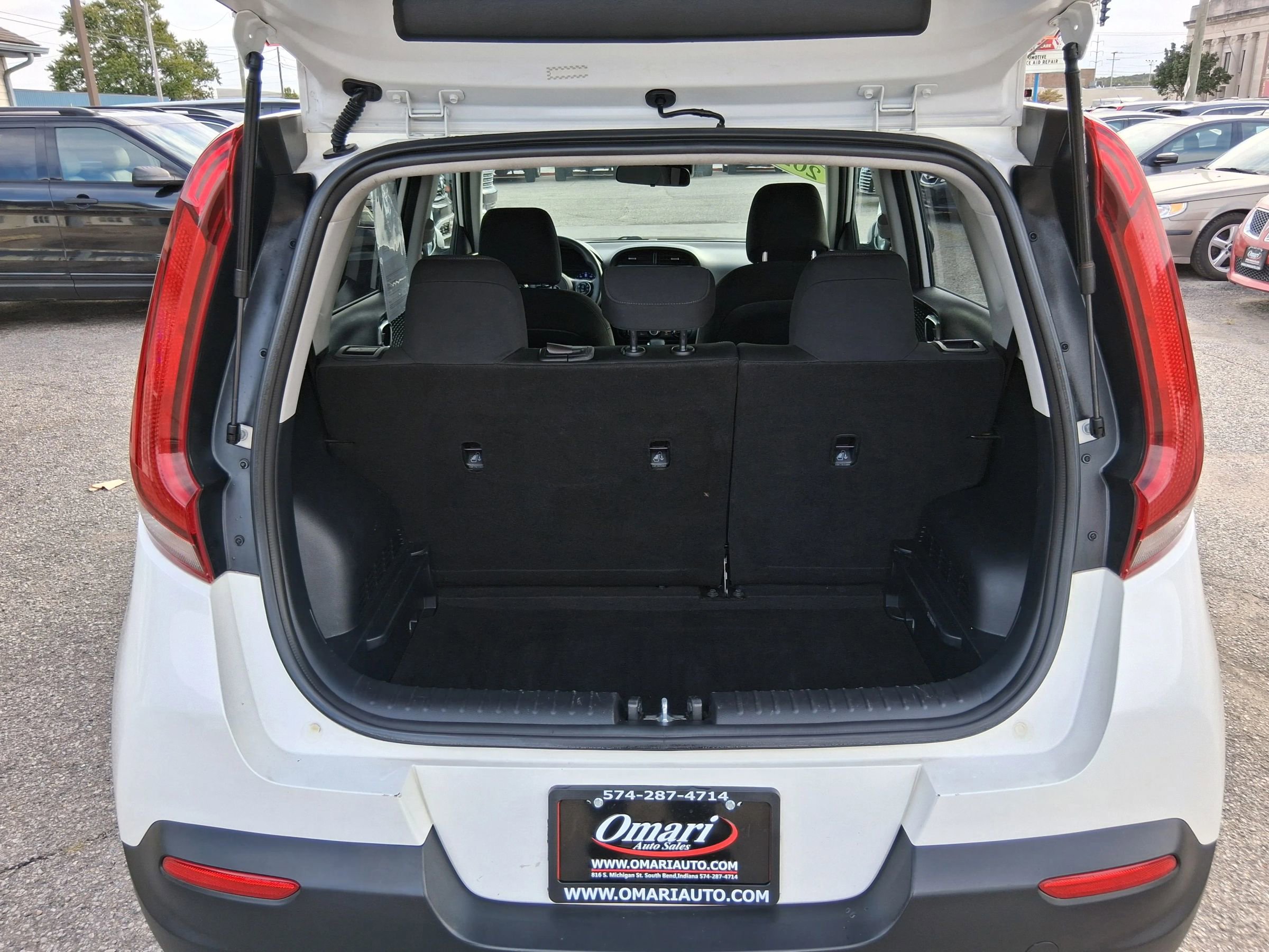 Used 2020 Kia Soul S FWD image 11