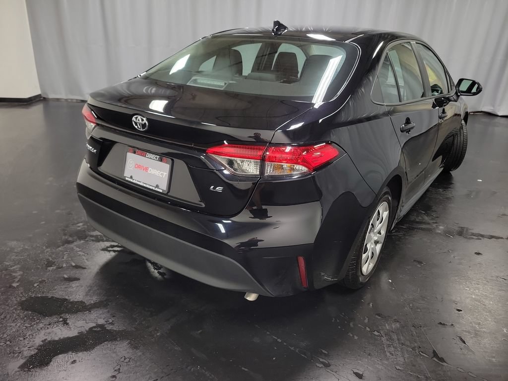 Used 2026 Toyota Corolla LE FWD image 8