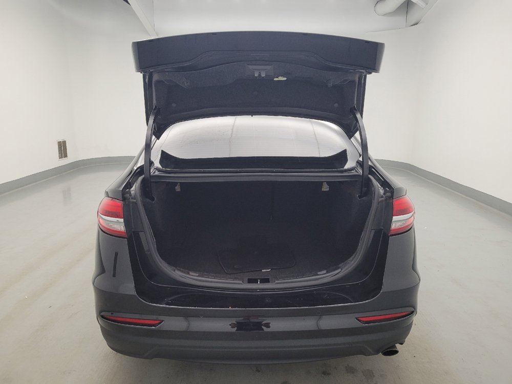 Used 2019 Ford Fusion SE FWD image 29