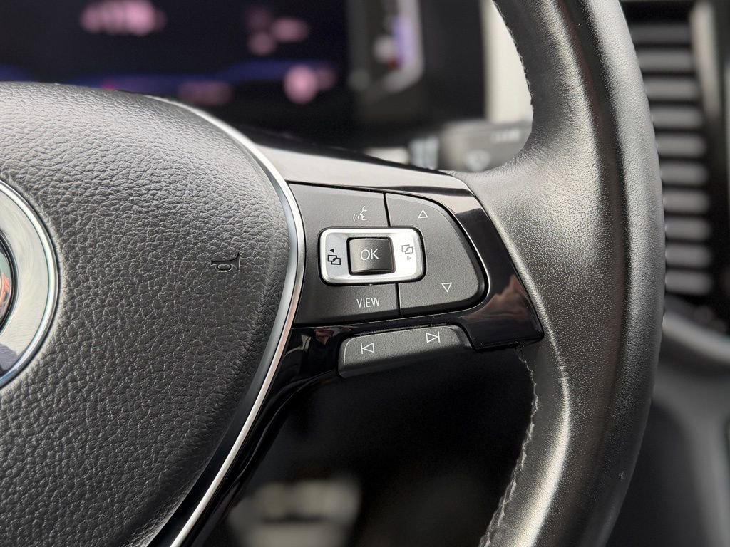 Used 2019 Volkswagen Atlas SEL R-Line image 18