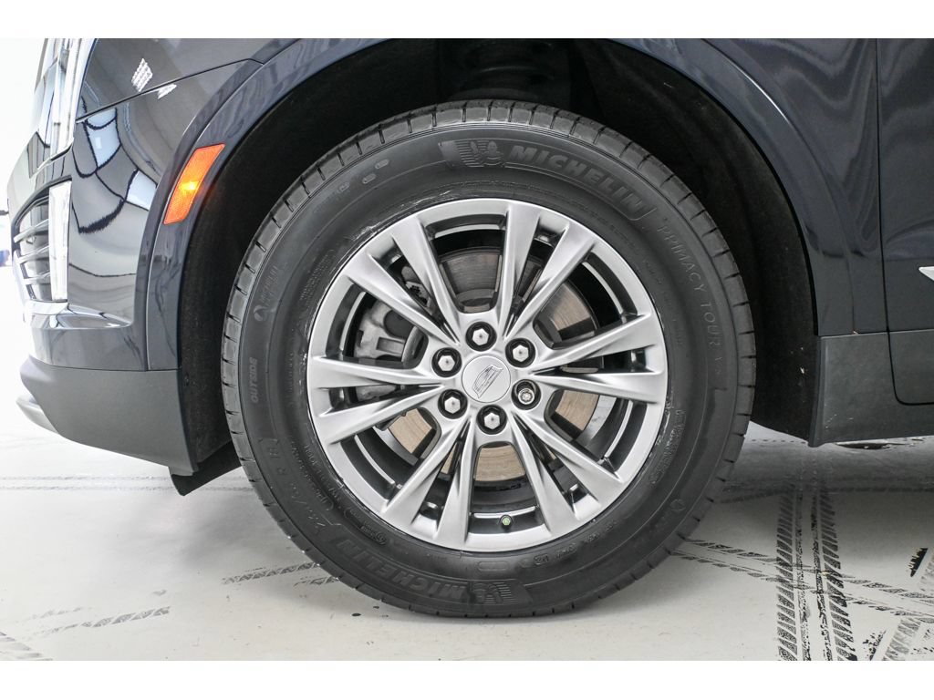 Certified 2022 Cadillac XT5 Premium Luxury FWD image 25