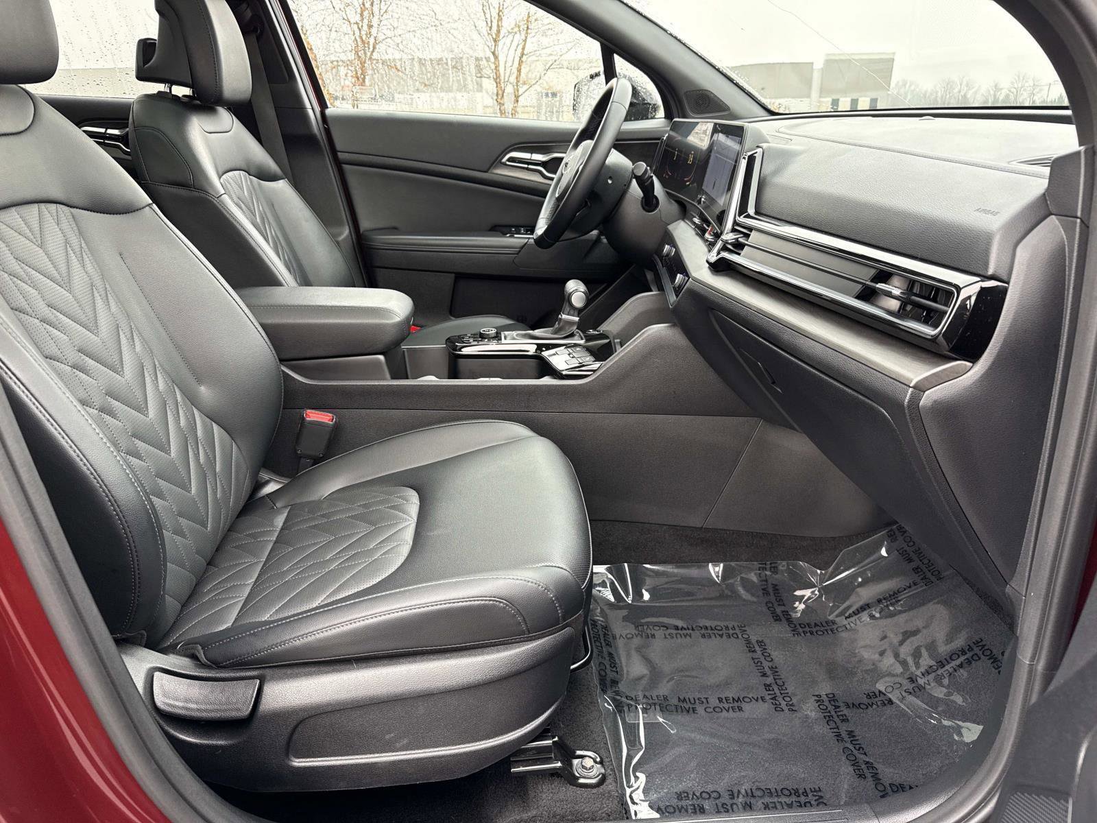 Used 2024 Kia Sportage X-Line w/ X-Line Premium Package image 19