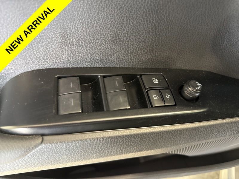 Used 2026 Toyota Camry SE w/ Convenience Package FWD image 19