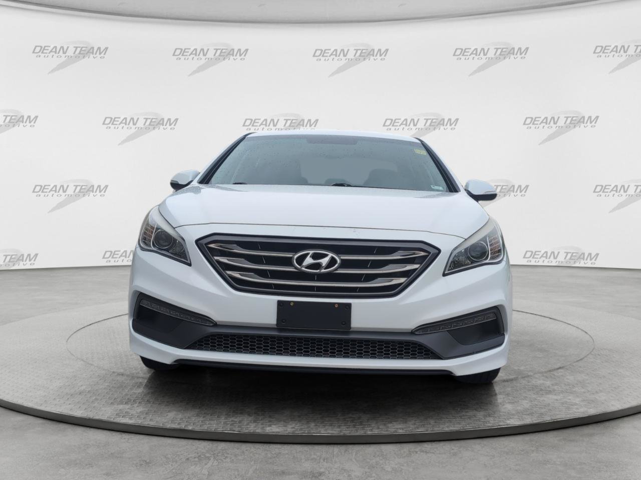 Used 2016 Hyundai Sonata Sport w/ Cargo Package FWD image 3