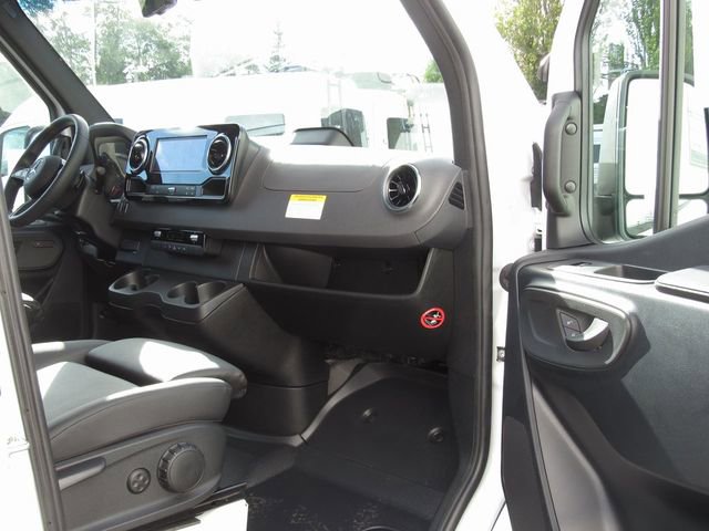 New 2025 Mercedes-Benz Sprinter 2500 image 15