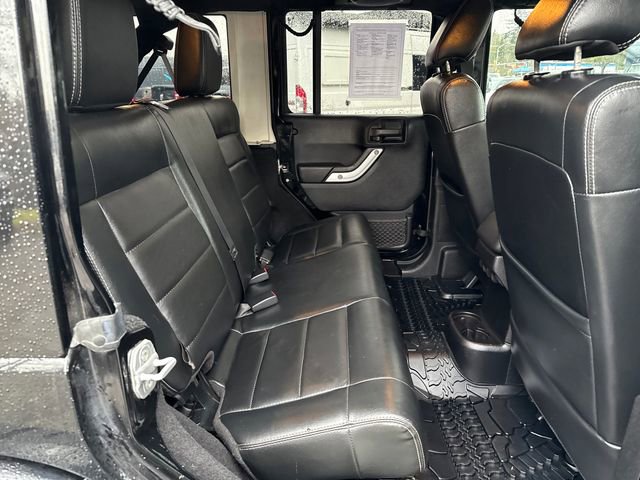 Used 2012 Jeep Wrangler Unlimited Sahara w/ Connectivity Group image 10