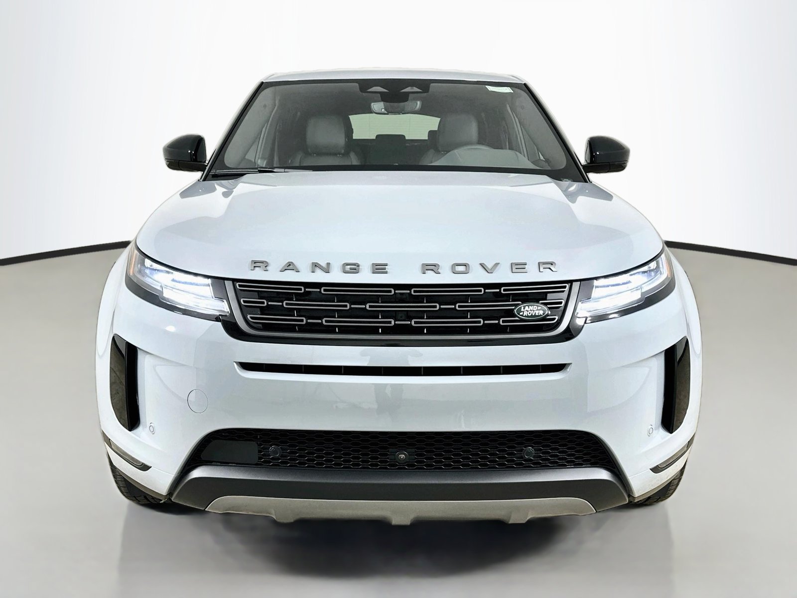 New 2026 Land Rover Range Rover Evoque S AWD/4WD image 2