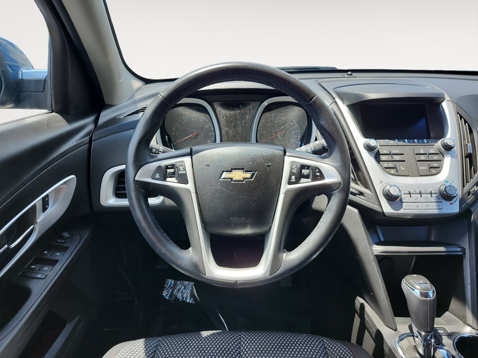 Used 2017 Chevrolet Equinox LT w/ Convenience Package FWD image 13
