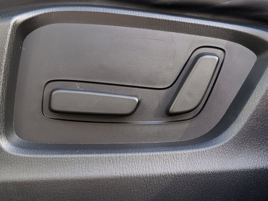 Used 2018 MAZDA CX-5 Touring w/ Preferred Equipment Package image 16