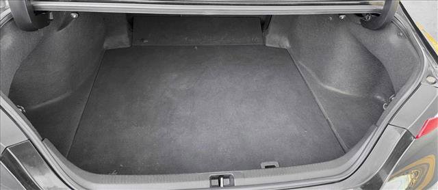 Used 2024 Toyota Camry SE image 8