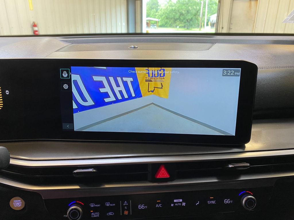 Used 2025 Kia Sorento S AWD/4WD image 45