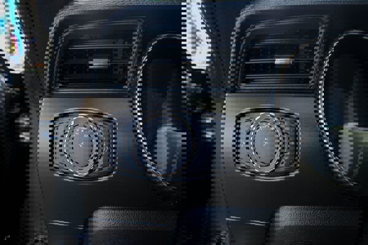 Used 2017 Ford Mustang Shelby GT350 w/ Electronics Package image 38