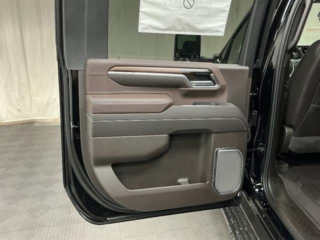 New 2026 GMC Sierra 3500 Denali w/ Denali Reserve Package AWD/4WD image 28