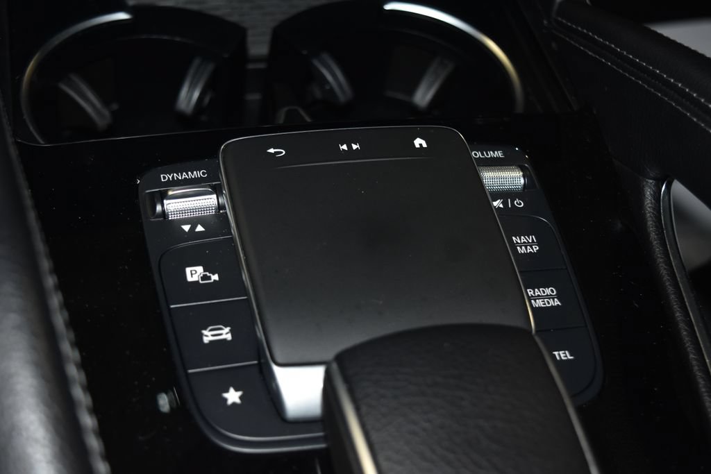 Used 2024 Mercedes-Benz GLE 450e 4MATIC image 18