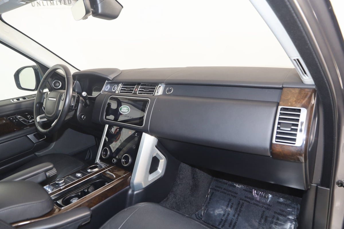 Used 2022 Land Rover Range Rover Westminster Edition image 45