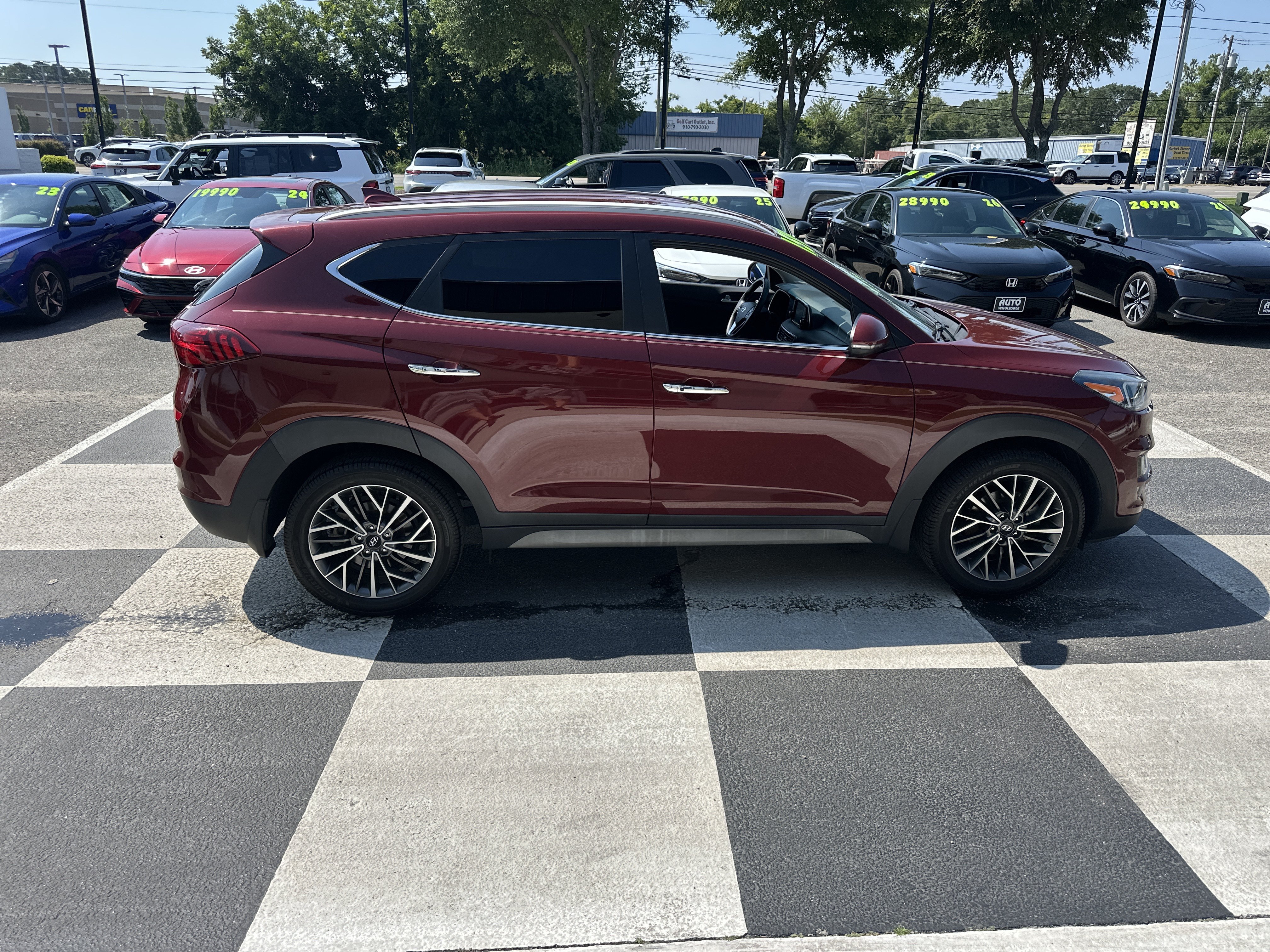 Used 2019 Hyundai Tucson Limited w/ Cargo Package FWD image 3