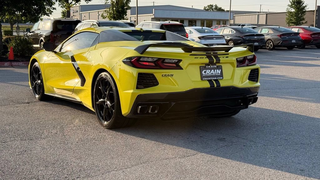 Used 2021 Chevrolet Corvette Stingray Premium Conv w/ Z51 Performance Package RWD image 5