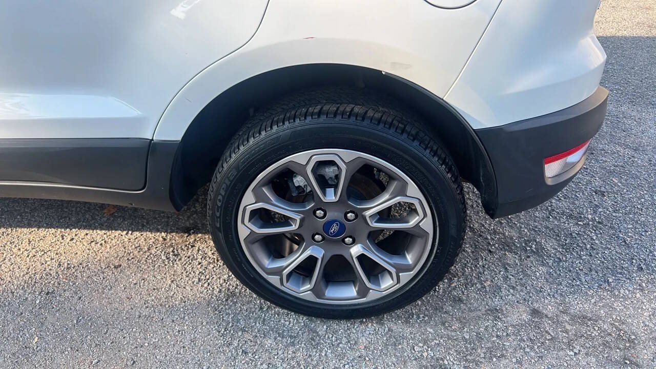Used 2020 Ford EcoSport Titanium AWD/4WD image 32