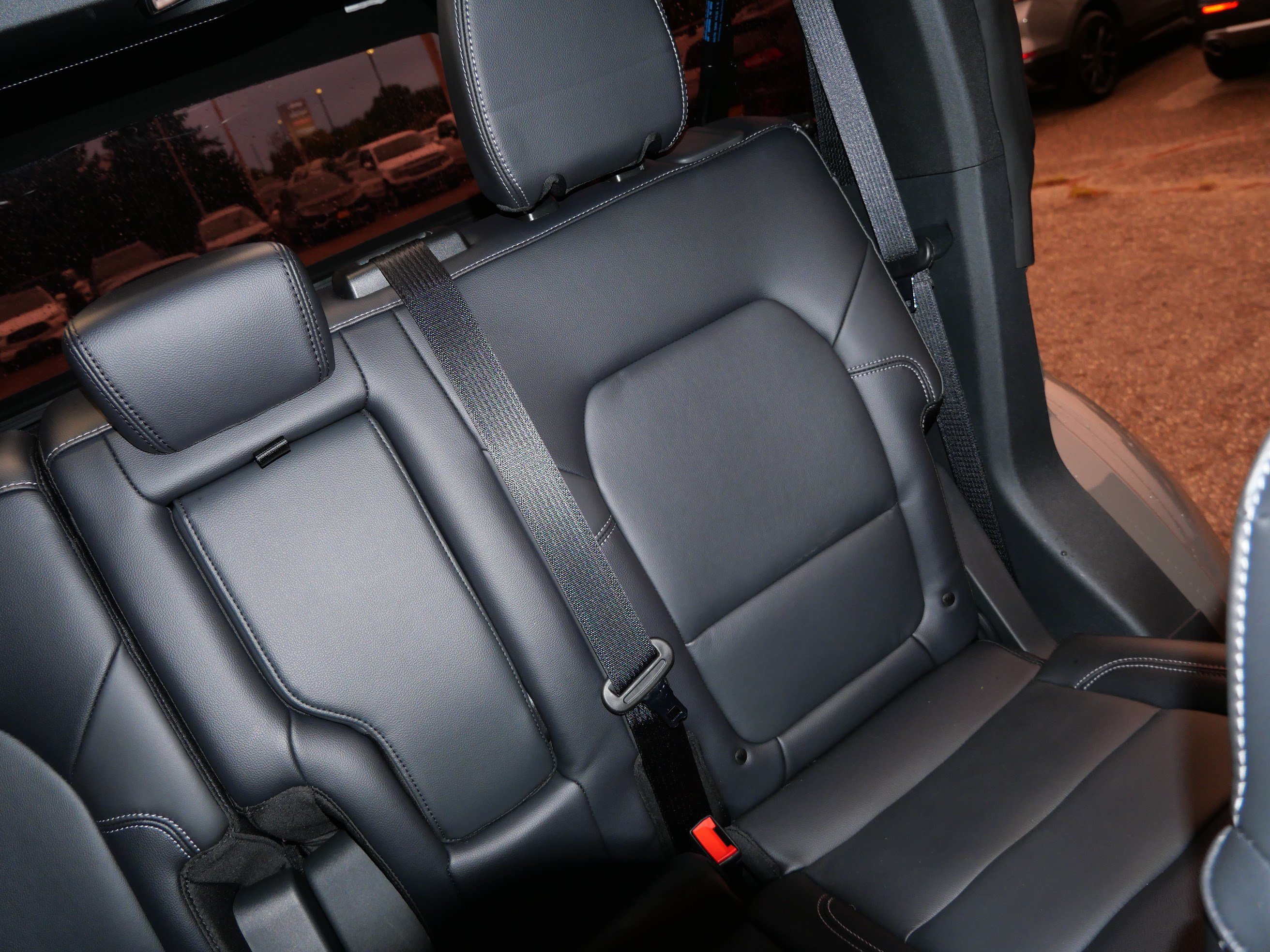 Used 2026 Ford Bronco Outer Banks AWD/4WD image 14