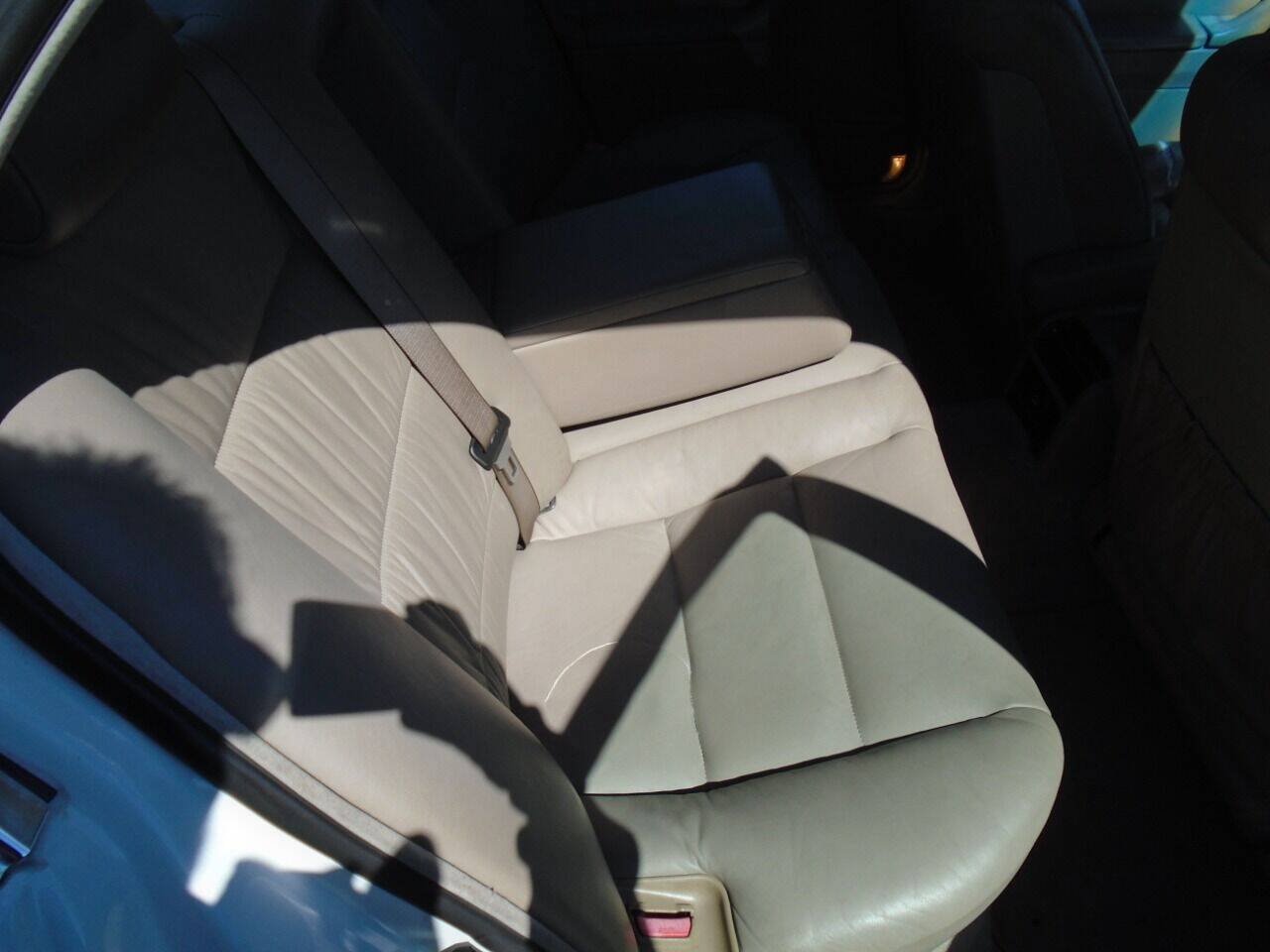 Used 1994 BMW 740i RWD image 21