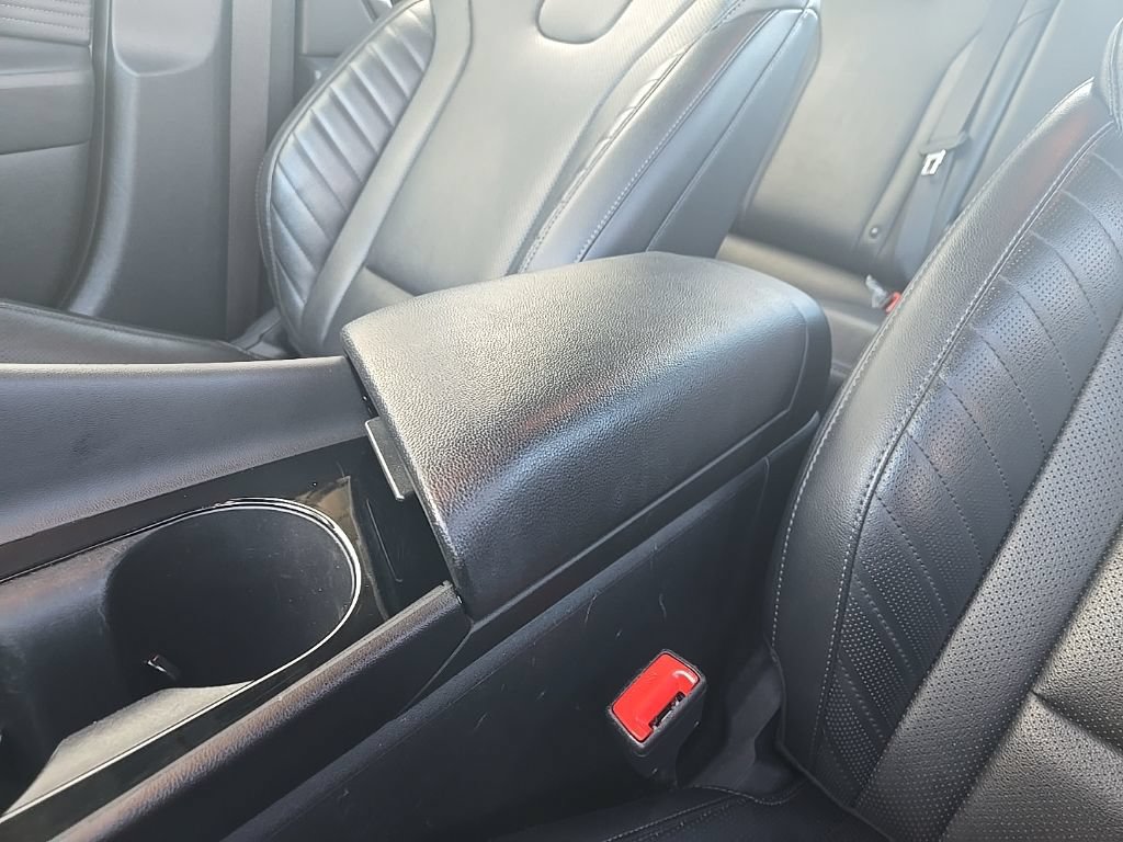 Used 2025 Hyundai Elantra Limited FWD image 38