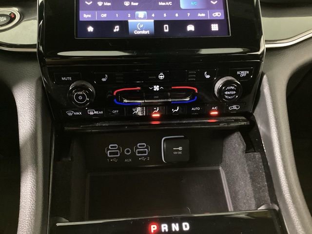 Used 2021 Jeep Grand Cherokee L Laredo image 27