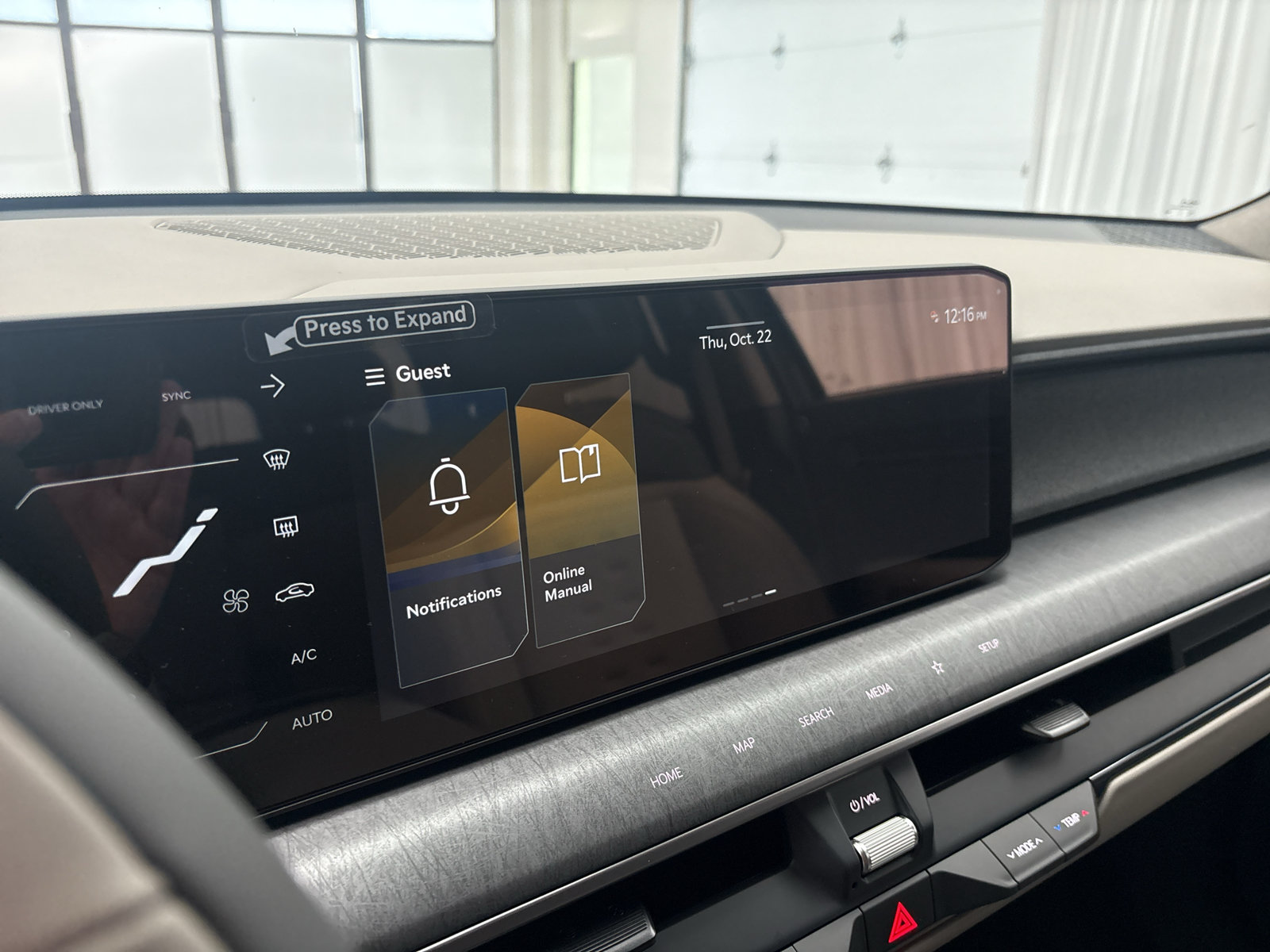 New 2027 Kia EV9 Wind AWD/4WD image 34