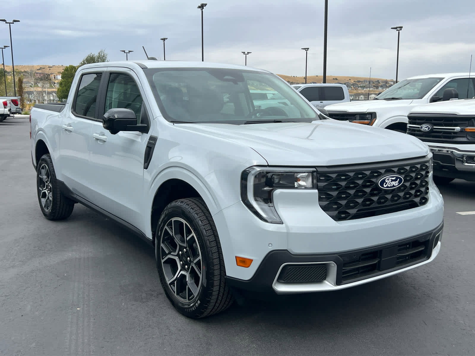 New 2025 Ford Maverick Lariat w/ 4K Tow Package image 4