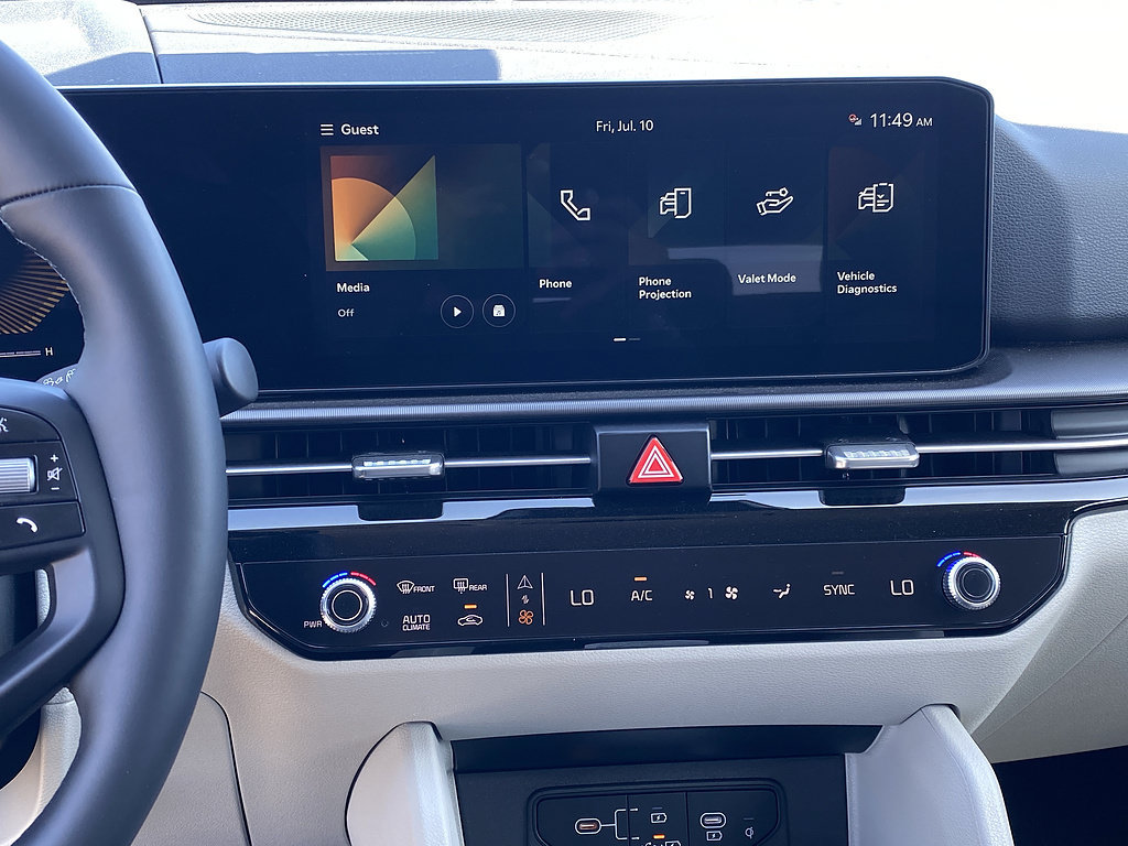 New 2026 Kia Sportage EX FWD image 18