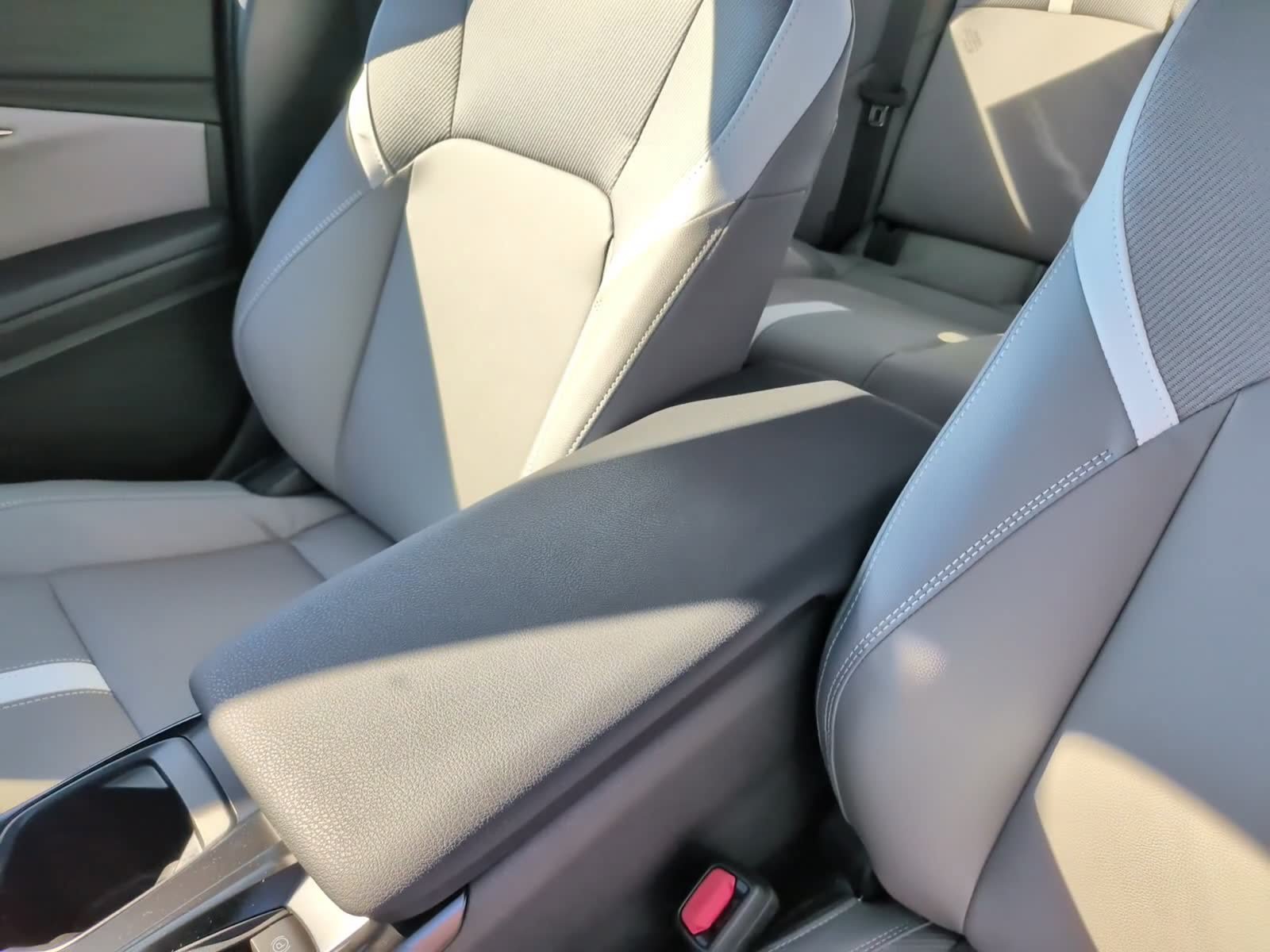New 2026 Toyota Camry SE AWD/4WD image 20