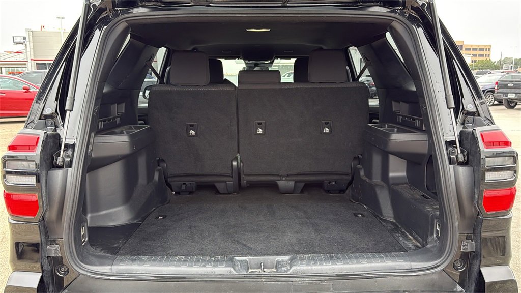 Used 2025 Toyota 4Runner SR5 image 8