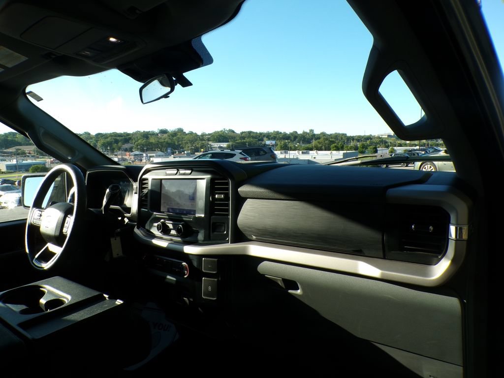 Used 2023 Ford F150 XLT AWD/4WD image 14
