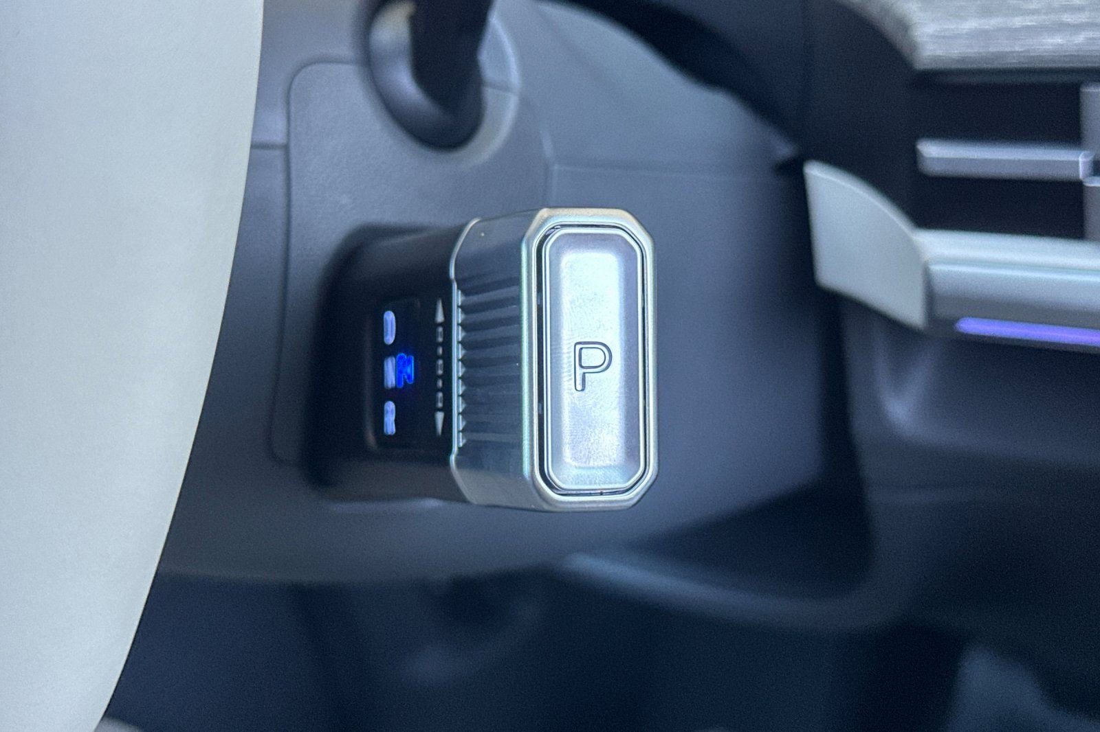 New 2025 Hyundai Santa Fe Limited image 23