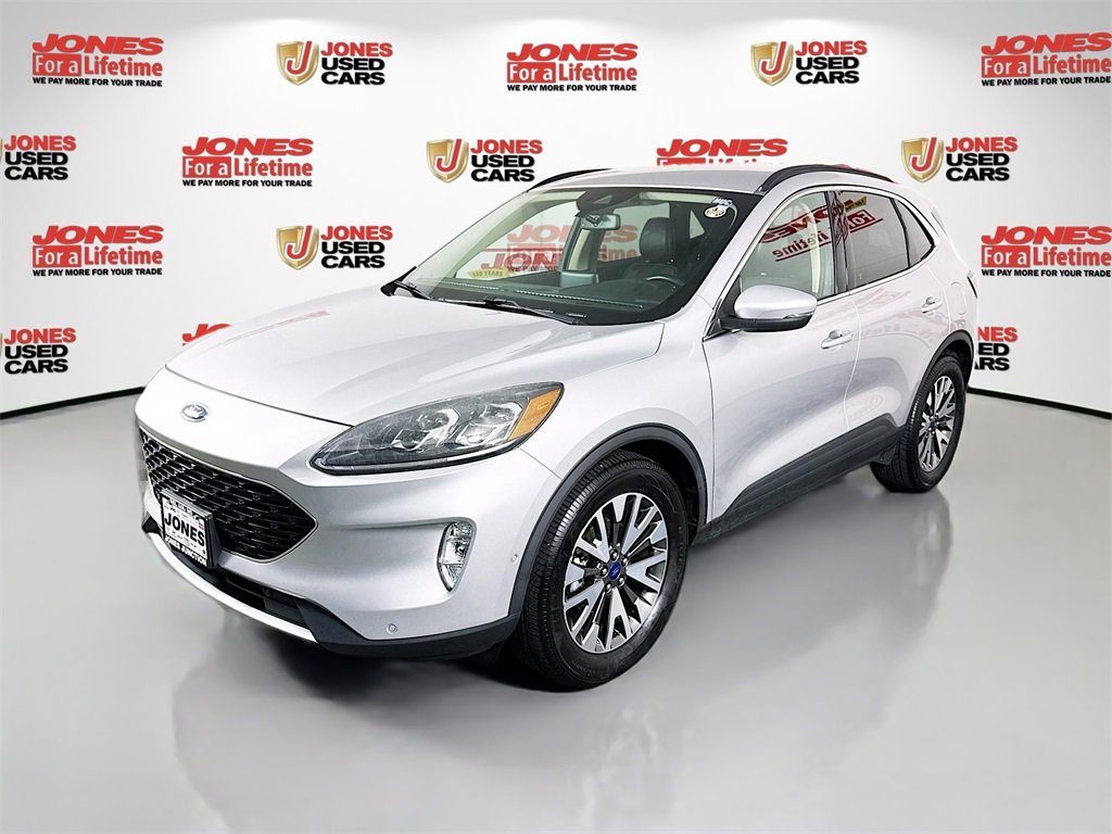 Used 2020 Ford Escape Titanium image 13