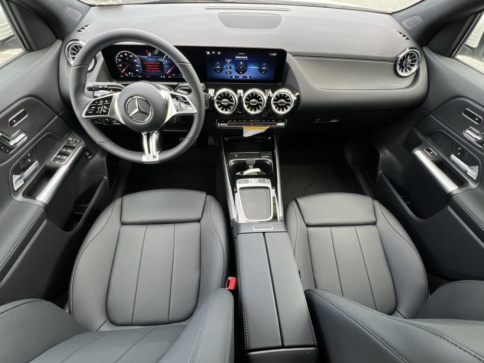 New 2026 Mercedes-Benz GLA 250 4MATIC image 13