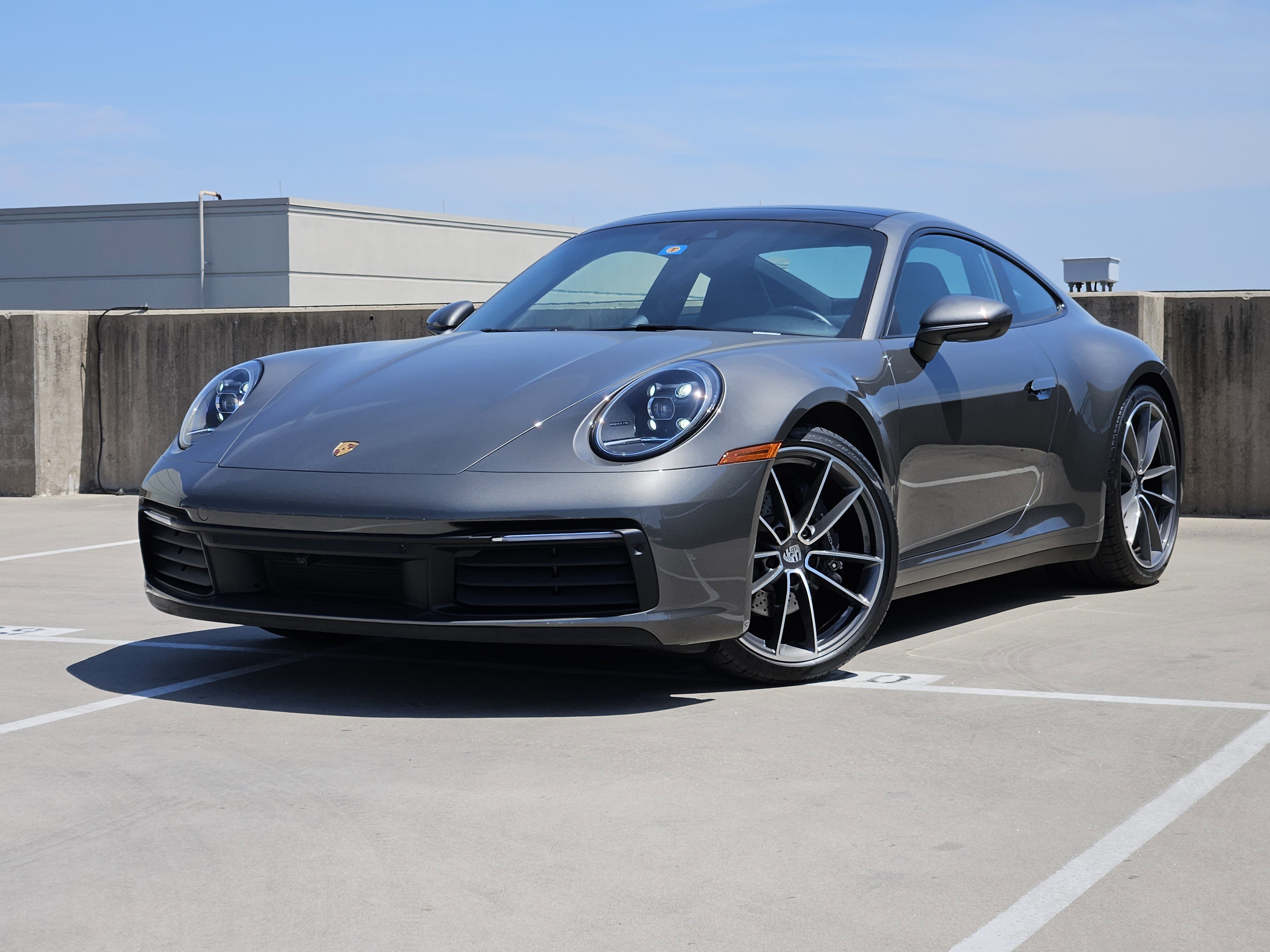 Used 2021 Porsche 911 Carrera RWD image 1
