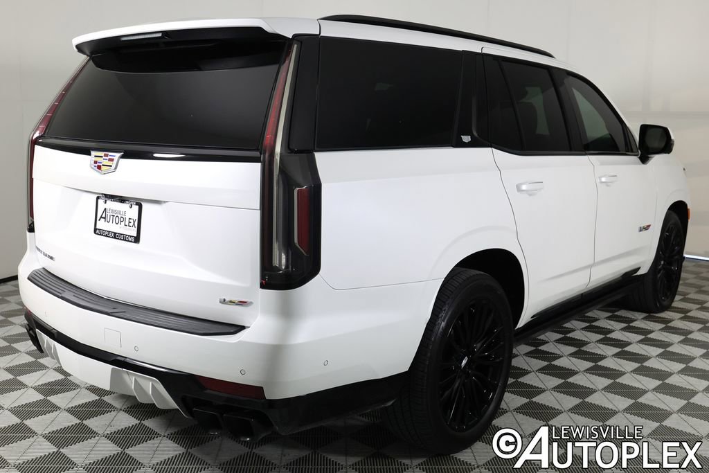 Used 2024 Cadillac Escalade V image 5