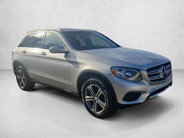 Used 2016 Mercedes-Benz GLC 300 4MATIC video 3