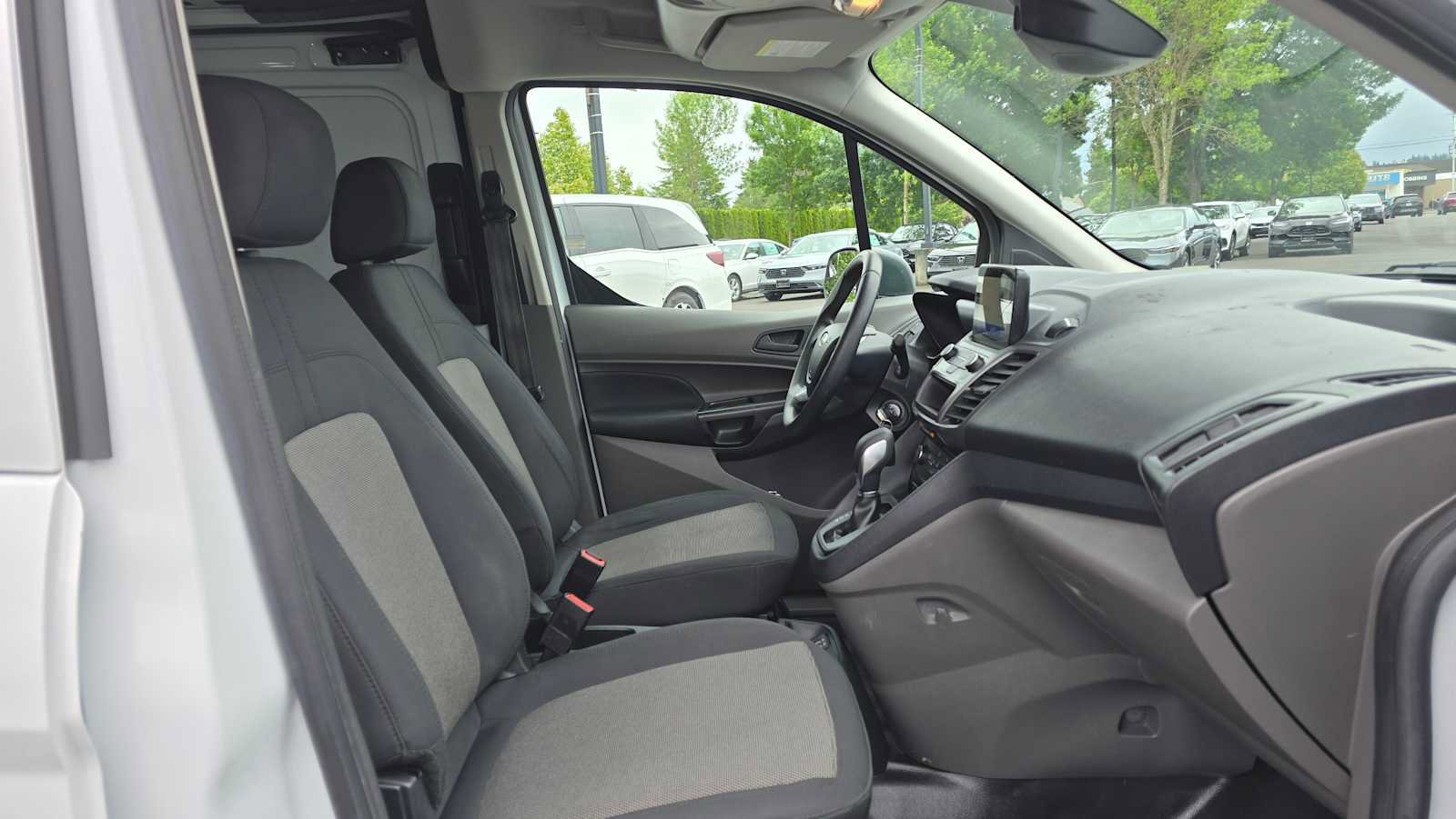 Used 2021 Ford Transit Connect XL FWD image 11